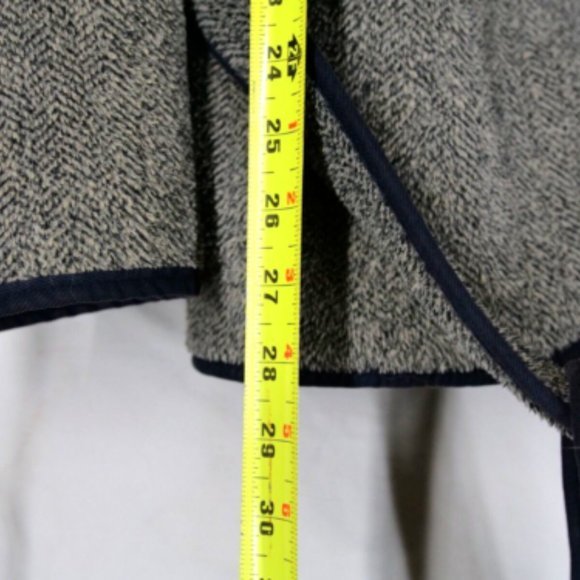 Vintage Woolrich Gray Polyester Belted Coat Made In USA Size Medium Woman - Picture 3 of 6